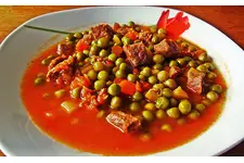 Etli Bezelye Yemeği Tarifi ve Malzemeleri